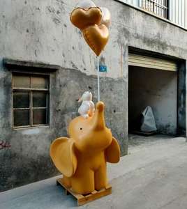 Sculpture d'artiste en plastique renforcé de fibres de verre (FRP) pour l'intérieur, figurine de dessin animé, béret <span class=keywords><strong>rouge</strong></span>, palette, pinceau, statue pour l'espace public, devanture de magasin - Product Image 2