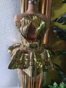 Performance <span class=keywords><strong>Costume</strong></span> Night Club Bar <span class=keywords><strong>Femme</strong></span> Miroir Réfléchissant Scarabaeidae Gland Robe Chanteur Modèle Spectacle Dames Costumes De Fête - Product Image 2
