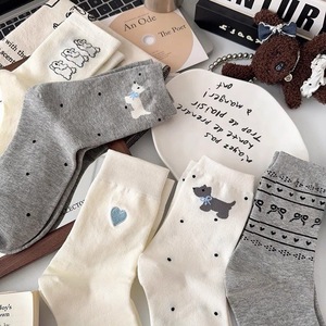 Calcetines Lindos de Media Pantorrilla para Mujer, Calcetines de Anime y Dibujos Animados, Calcetines Deportivos Finos que Absorben el Sudor, Calcetines de Moda para Primavera y Verano para Jóvenes - Product Image 2