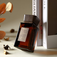 Maßgefertigte 150ml Farbige Mattierte Quadratische Reed-Diffusor-Flasche Neuer Stil Duftöl-Diffusor-Flasche mit Stäbchen und Box mit Holz