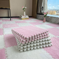 Dalles de moquette emboîtables épaissies personnalisables en gros pour la maison, l'exercice et la chambre des enfants (effet fourrure)