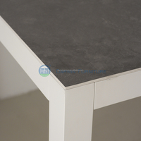 Tables de salle à manger d'extérieur modernes en pierre frittée 200*90cm pour hôtels et restaurants, idéales pour les buffets - Fabrication Foshan