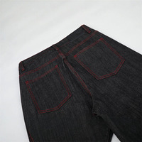 Celana Denim Pria Warna Primer Model Ruched Gaya Retro Amerika Bordir Bunga Benang Merah Gaya Netral Panjang Lutut Potongan Lurus