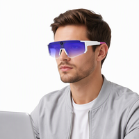 Lunettes Intelligentes IA avec Traduction, Caméra 8MP, Enregistrement Vidéo 1080P, Assistant Vocal, Étanchéité IPX67 pour Utilisation Extérieure, Compatible iOS/Android
