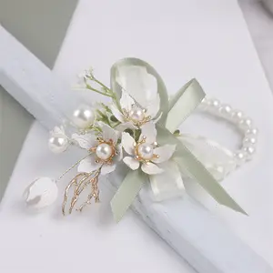 Bruid Handgemaakte Accessoires Bruidsmeisje Parel Pols Bloem Corsage Verse Bruiloft Hand Bloem Dames Polshorloge Met Bloem