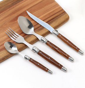 Juego de cubiertos de acero inoxidable con mango de plástico ABS color madera DF455 - Product Image 1
