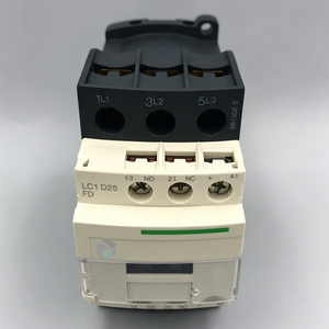 คอนแทคเตอร์ 3 เฟส รุ่น LC1D25FDC Deca Series ของแท้ใหม่เอี่ยม 3NO AC-3/AC-3e 0.22A 110VDC ระดับป้องกันแรงดันเกิน Class III แบบขั้วต่อสกรู - Product Image 3