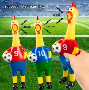 Pollo chillón de fútbol de PVC con patrón de balón de fútbol, juguete divertido para perros, regalo, juguete de apretar - Product Image 1