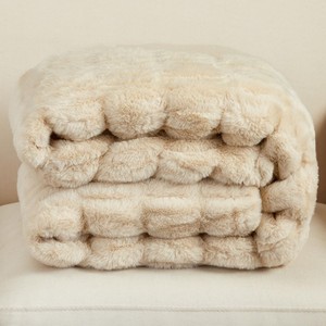Plaid réversible en fausse fourrure de lapin moelleuse pour canapé, couverture luxueuse et douce en minky pour la décoration intérieure - Product Image 3