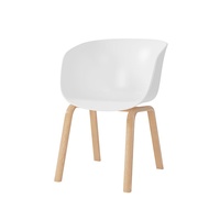 Zone de Relaxation nordique Table basse chaise ensemble Simple Restaurant dossier en plastique chaises hôtel hall négociation réception chaises