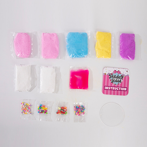 Kit de Pâte à Modeler Personnalisable avec Logo, Thème Fêtes et Gâteaux, Pâte Super Légère, Mélange de Slime et Breloques pour Enfants - Product Image 1