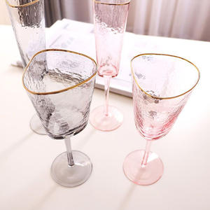 Ensemble de verres à vin à bord doré martelé, flûtes à <span class=keywords><strong>champagne</strong></span> en cristal rose <span class=keywords><strong>et</strong></span> gris fumé, gobelets en verre texturé de luxe pour mariage <span class=keywords><strong>et</strong></span> réceptions - Product Image 4