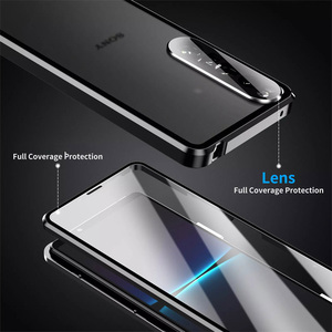 Funda Protectora Magnética de Metal y Vidrio + PC Mate para Lente de Cámara Sony <span class=keywords><strong>Xperia</strong></span> <span class=keywords><strong>1</strong></span> 10 VII <span class=keywords><strong>1</strong></span> VI 10 VI V 10 5 V IV 10 5 <span class=keywords><strong>III</strong></span> - Product Image 3