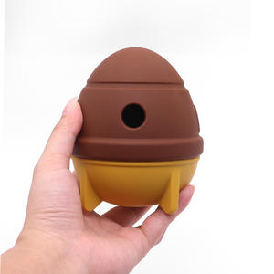 Cohete masticable para perros de color negro y rojo, dispensador de comida interactivo para mascotas, juguete de silicona para perros - Product Image 5