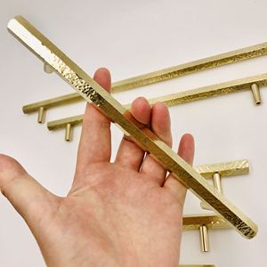 Brass Hammer Pattern Modern <strong>Bedroom</strong> Furniture Handles and <strong>Knobs</strong> for Kitchen and Wardrobe Single Hole T-bar - Product Image 2