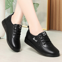 Chaussures de marche sportives plates pour femmes, modèle 2025, en PU souple antidérapant, semelle en tendon de boeuf, mocassins simples à lacets, toutes saisons
