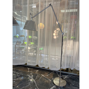 Lámpara de mesita de noche de decoración de Metal minimalista de tela de hierro Industrial lámpara de escritorio plegable Led de brazo oscilante largo - Product Image 4