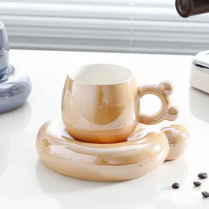 Кофейная чашка и блюдце в форме медведя, популярные милые кофейные кружки, подарок на день рождения для девочек, чашка для кофе, молока, чая, фарфоровая чашка