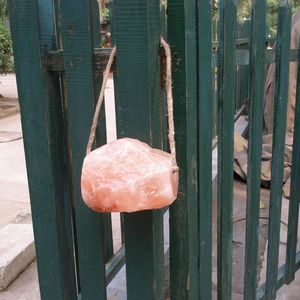 Himalayan animale leccare il blocco di sale Himalayan naturale rosa leccare il sale con la corda per il bestiame cavalli conigli di cervo ovini bovini - Product Image 2