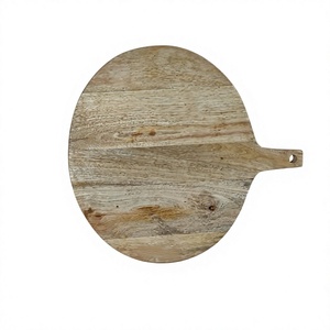 Planche à découper ronde en bois avec poignée, finition naturelle, bloc de découpe de cuisine, pièce unique - Product Image 1