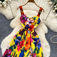 Robe midi pour femme, coupe évasée, imprimé floral, bretelles larges, col cœur, taille cintrée, fluide, pour les vacances à la plage
