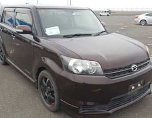 Toyota Corolla Rumion 1.5X Aero Tourer <span class=keywords><strong>Euro</strong></span> <span class=keywords><strong>II</strong></span> del 2011, Guida a Sinistra, Sedili in Pelle, 5 Posti, Telecamera Posteriore, Tetto Apribile, Fari a LED, Auto Usata - Product Image 2