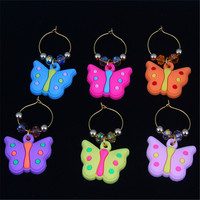 Pendentif décoratif style punk papillon pour verre à vin rouge, identificateur de gobelet pour dîner et fête, ornement suspendu en PVC souple, plastique et caoutchouc, DIY