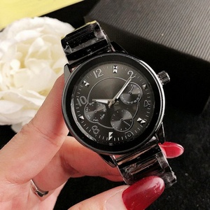 Reloj de Pulsera Redondo para Mujer, Nuevo Modelo 2023, con Tres Manecillas Pequeñas, Decorativo, con Escala de Uñas, Relojes de Cuarzo, Correa de Aleación, Espejo de Cristal - Product Image 3