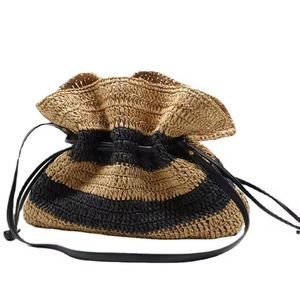 2025 Summer Draw-Bucket Sac à bandoulière Sac à dos en paille tissé à la main Nouveau style pour les personnes soucieuses de la mode - Product Image 4