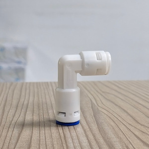 Connecteur rapide pour purificateur d'eau, coudé avec clapet anti-retour, pour système RO, contrôle du débit - Product Image 1