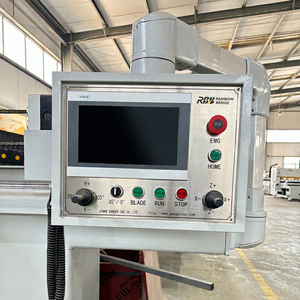 <span class=keywords><strong>Scie</strong></span> à pont CNC 4 axes GQ-3220H pour pierre avec rotation 0-360° °   Cutter automatique pour comptoirs et dalles - Axe C - Product Image 3
