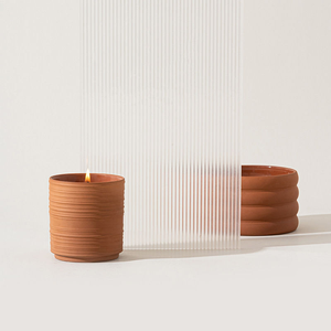 Pots à bougies de Noël ronds en terre cuite rustiques, durables, faits à la main, parfaits pour les centres de table intérieurs et extérieurs - Product Image 4