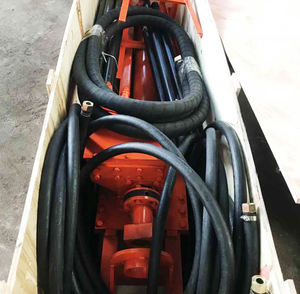 DTH blast hole Deep Water Well Drilling Rigs excavatrice montée dth rock dynamitage eau bien plate-forme de forage boue et dth - Product Image 4