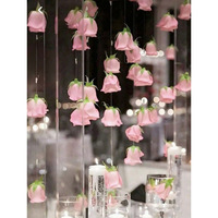 Décorations de plafond pour fête de mariage, rideaux de fleurs flottantes en roses rouges, guirlandes de fleurs, décorations d'arche