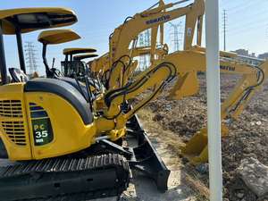 Mini pelle sur chenilles KOMATSU PC 35MR-3 Komatsu 35 35-3 Komatsu35 Maquinaria Pesada Excavatrices minières d'occasion à faible consommation de carburant - Product Image 4