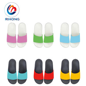 รองเท้าแตะฟลิปฟลอปราคาถูกขายส่งปี <span class=keywords><strong>2026</strong></span> รองเท้าสไลด์แบบกำหนดเองพร้อมโลโก้ OEM วัสดุ PU PVC EVA รองเท้าแตะลำลองสำหรับผู้ชาย ดีไซน์เนอร์ OEM สำหรับฤดูร้อน - Product Image 5