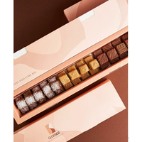 Boîte cadeau unique de chocolat sucré de la Saint-Valentin Emballage en papier de luxe Boîte à bonbons divisée Boîte à bonbons d'emballage de chocolat pour dessert personnalisée