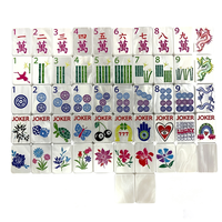 Tuiles de Mahjong Américaines en Coquille de Nacre Simple Couche Lucky Charm Aspen Glow avec Symboles Fantaisistes et Motifs Floraux de Dragon Vibrants