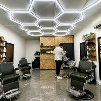 Kit d'éclairage LED hexagonal commercial avec modules de plafond en nid d'abeille connectés