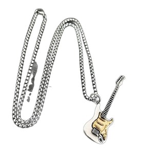 Pendentif Guitare en Acier Inoxydable Bicolore Collier Unisexe Quotidien Style Hip Hop Urbain - Product Image 5