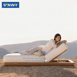 Chaise longue en teck massif, design nordique, fabrication artisanale, personnalisation d'usine - Product Image 4