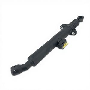 Nouveau maître-cylindre d'embrayage et pompe de frein en plastique compatible Mitsubishi Fuso & Hiace pour Mercedes-Benz CTRONIC ECONIC 0022950706 - Product Image 5