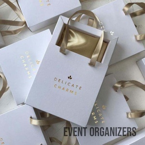Caja de Regalo de Boda Minimalista Bee, Caja Nupcial Simple y Elegante con Cierre Magnético, Logotipo Personalizado, Papel Artesanal, Caja Pequeña para Joyería - Product Image 3