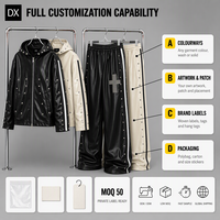 Ensemble survêtement streetwear en cuir PU vegan 500 g/m² noir personnalisé avec accents croisés cloutés, veste à capuche et pantalon large – OEM ODM