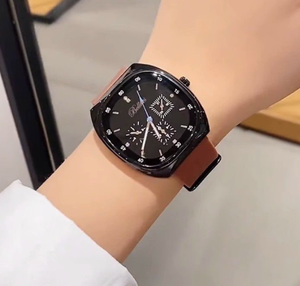 Reloj de Pulsera de Cuarzo de Lujo para Mujer DFS16, Caja de Aleación, Correa de Acero Inoxidable con Cierre de Hebilla, Diseño Deportivo y Elegante con Esfera de Agujas - Product Image 2