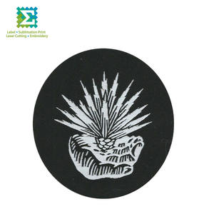 Patch tissé jacquard mixte de haute qualité badges ronds tissu à coudre avec logo - Product Image 4