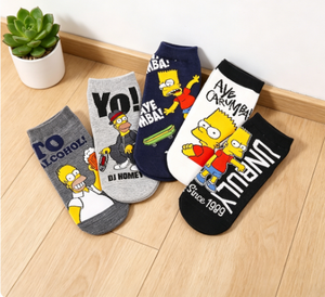 Calcetines Divertidos con Estampado Familiar de Dibujos Animados, Calcetines Cortos con Expresiones Cómicas para Adolescentes, Uso Diario - Product Image 1