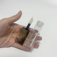 7ML grand pinceau correcteur liquide rouge à lèvres Tube vide carré fond de teint brillant à lèvres emballage avec marque privée