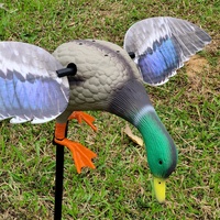 Décoy de chasse au canard motorisé à télécommande en plastique PE dur de 36 cm, durable, fabriqué en usine d'origine, portée de 50 à 200 m, autonomie de 5 à 8 heures