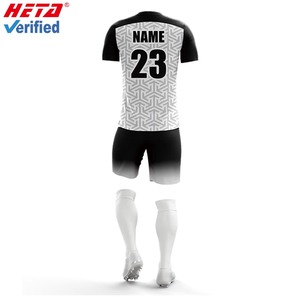 Nuova maglia <span class=keywords><strong>da</strong></span> <span class=keywords><strong>calcio</strong></span> personalizzata con logo personalizzato rosso e nero sublimazione uniforme <span class=keywords><strong>da</strong></span> <span class=keywords><strong>calcio</strong></span> - Product Image 2